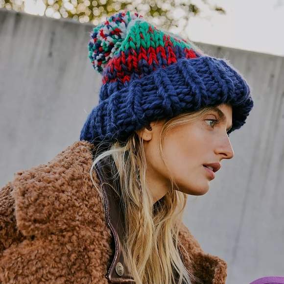 Free People Tide Stripe Knit Pom Beanie - Navy *NWT* - Picture 1 of 3